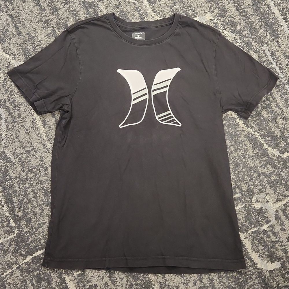 Hurley T Shirt L